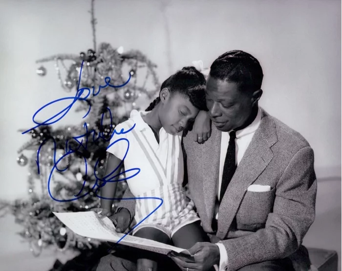 Natalie Cole autograph