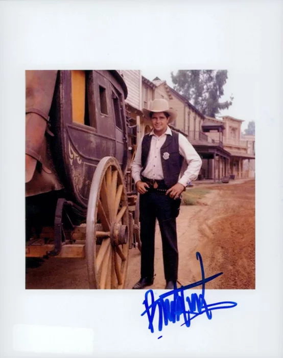 Buck Taylor autograph