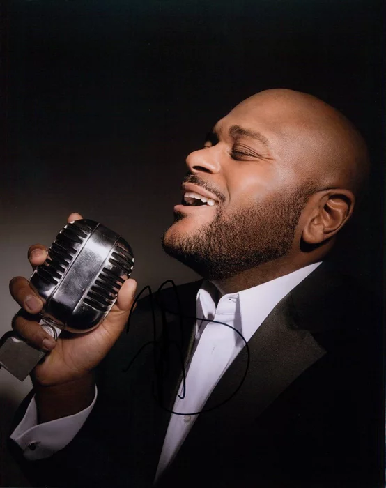 Ruben Studdard autograph