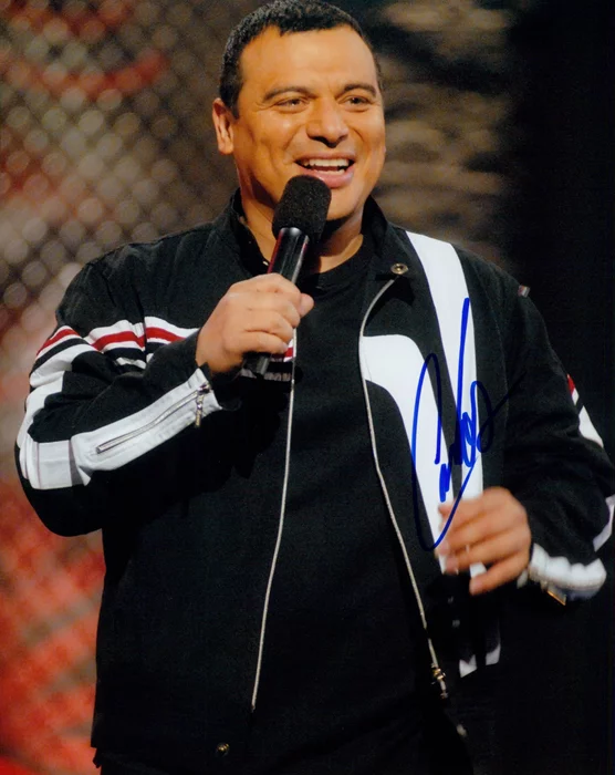 Carlos Mencia autograph