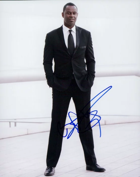 Brian McKnight autograph