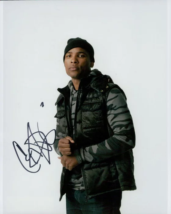 Carlton Byrd autograph