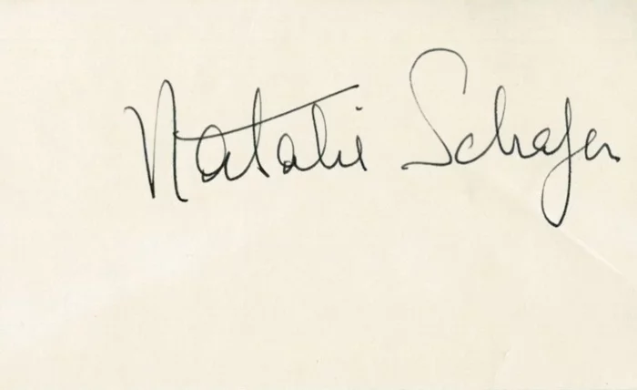 Natalie Schafer autograph