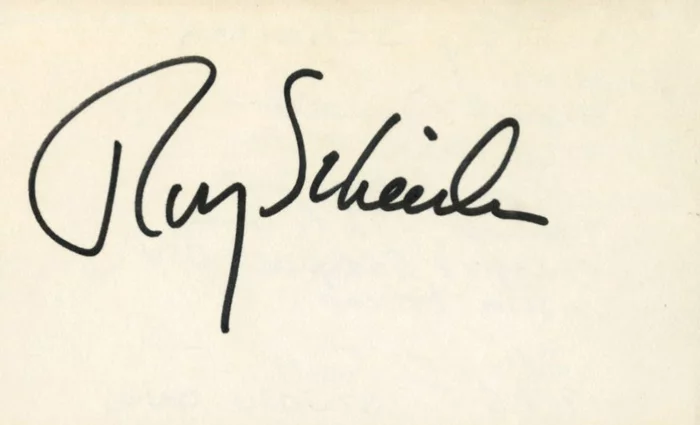 Roy Scheider autograph