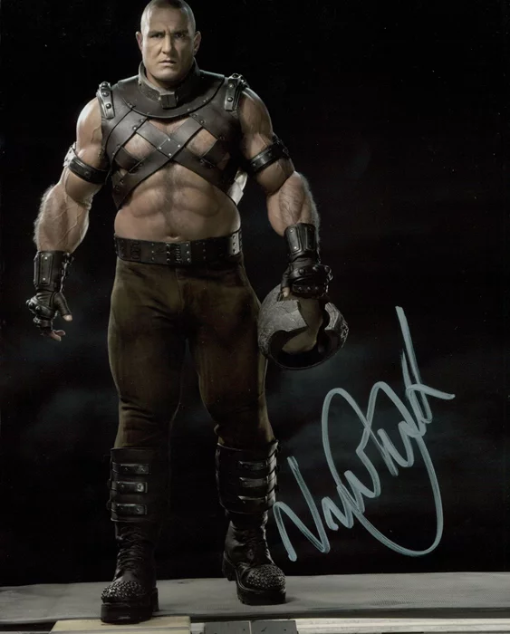 Vinnie Jones autograph