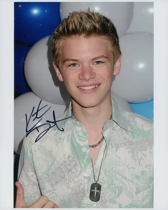 Kenton Duty autograph