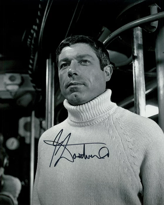 John Woodvine autograph