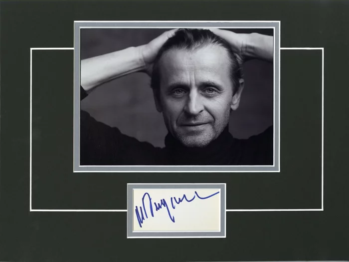 Mikail Baryshnikov autograph