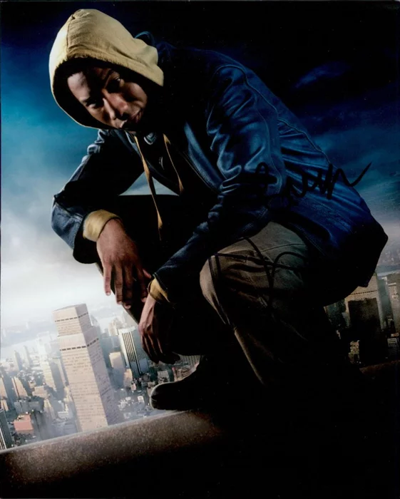 Brandon T. Jackson autograph