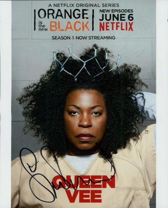 Lorraine Toussaint autograph