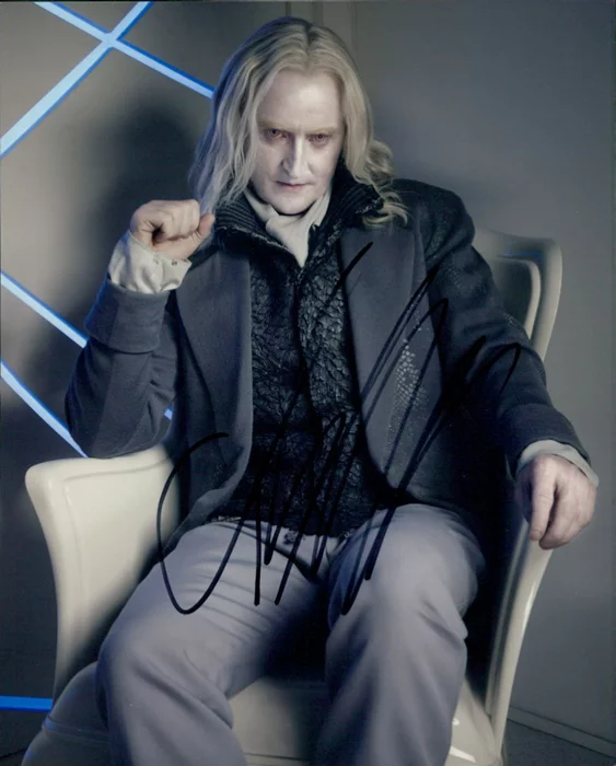 Tony Curran autograph