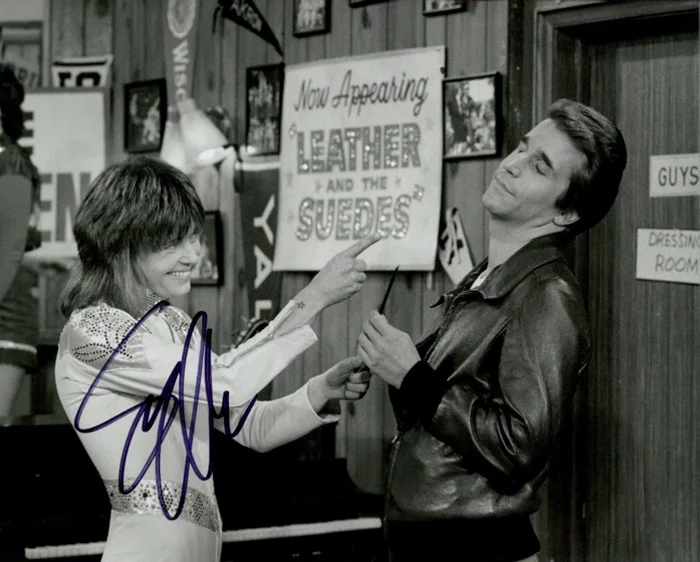 Suzi Quatro autograph