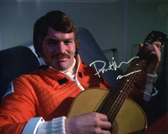 Prentis Hancock autograph