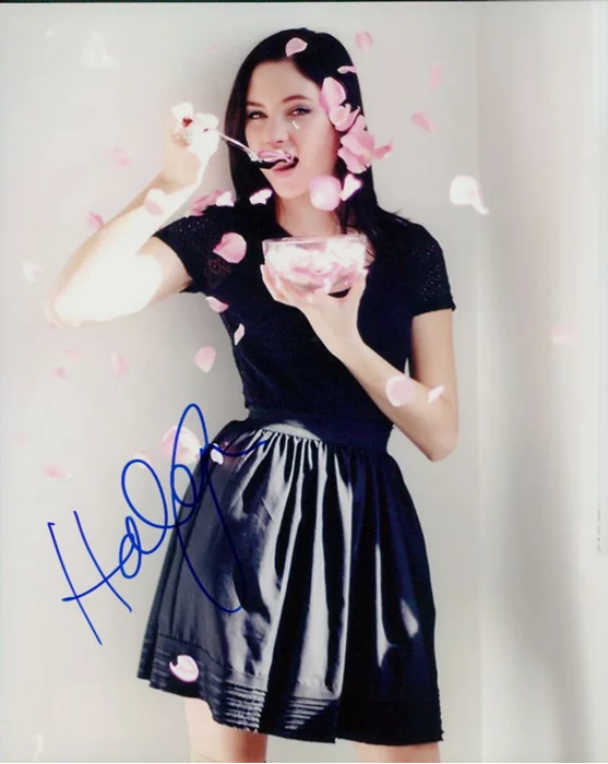 Haley Ramm autograph