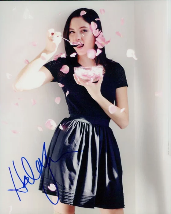 Haley Ramm autograph