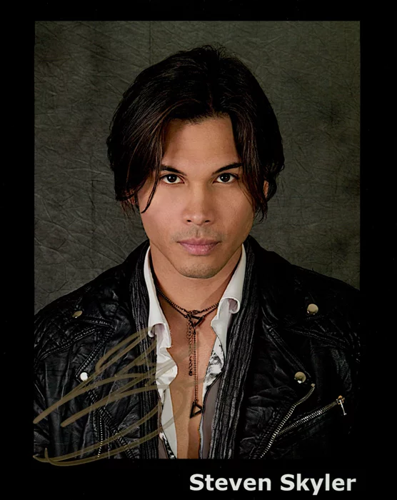 Steven Skyler autograph