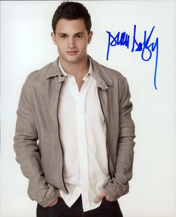 Penn Badgley autograph