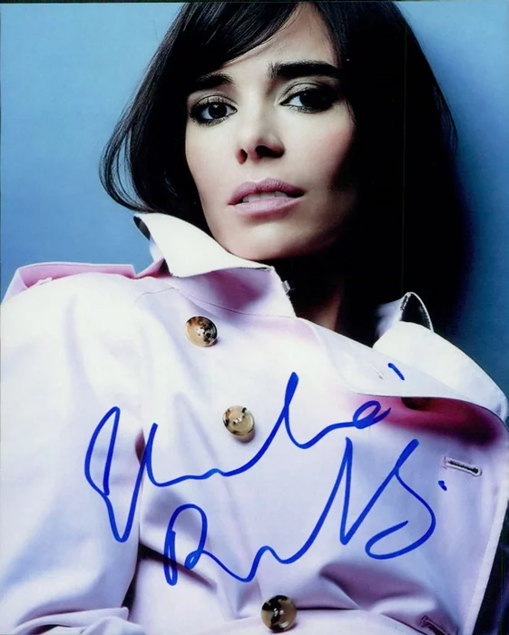 Elodie Bouchez autograph