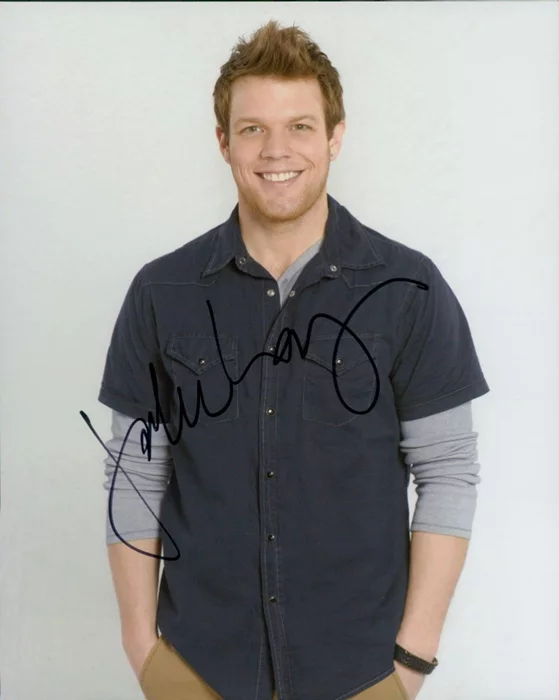 Jake Lacy autograph