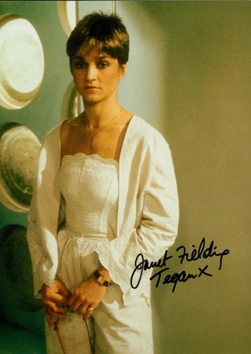 Janet Fielding autograph