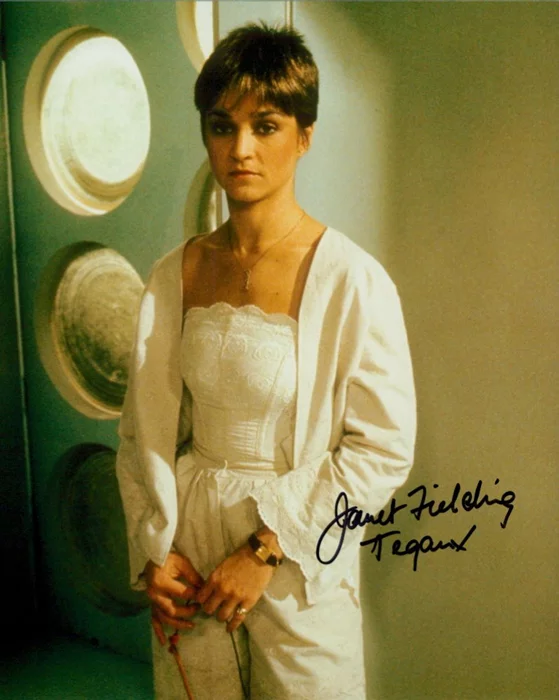 Janet Fielding autograph