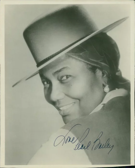 Pearl Bailey autograph