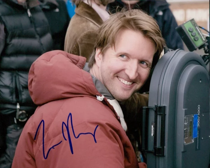 Tom Hooper autograph
