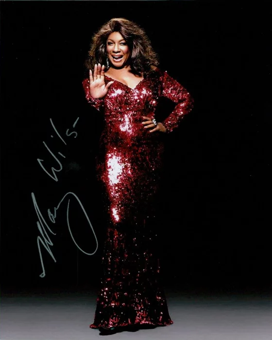 Mary Wilson autograph