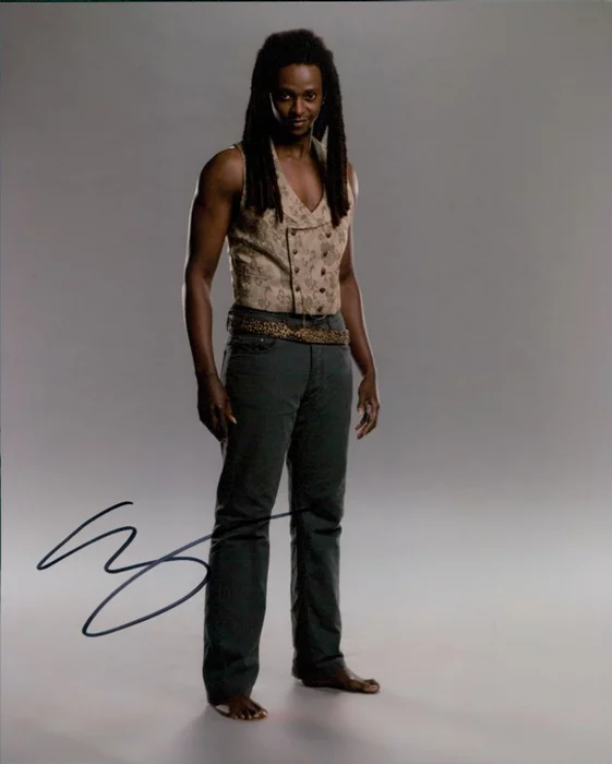 Edi Gathegi autograph
