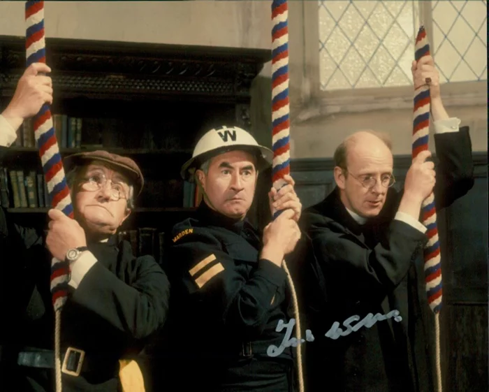 Frank Williams autograph