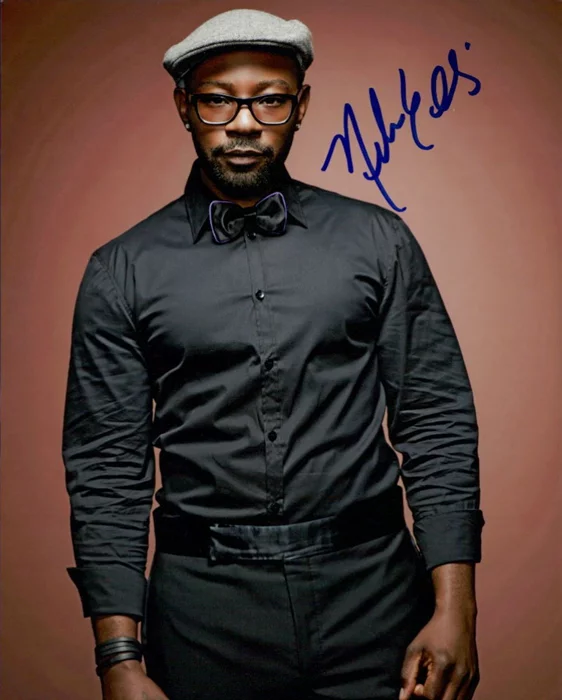 Nelsan Ellis autograph