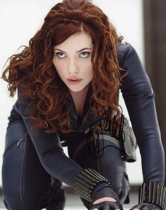Scarlett Johansson autograph
