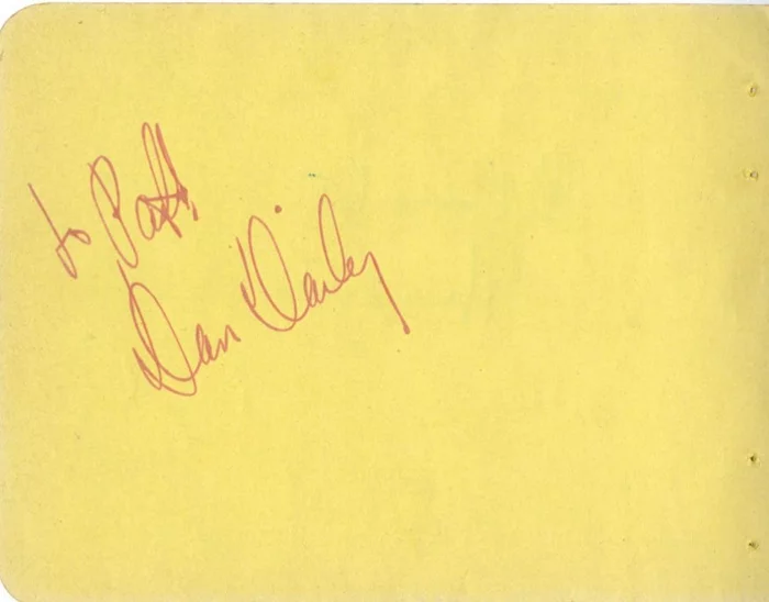 Dan Dailey autograph