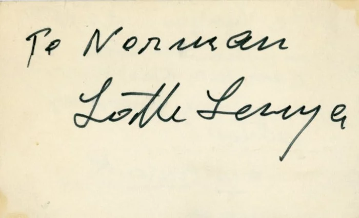 Lotte Lenya autograph
