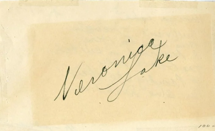 Veronica Lake autograph