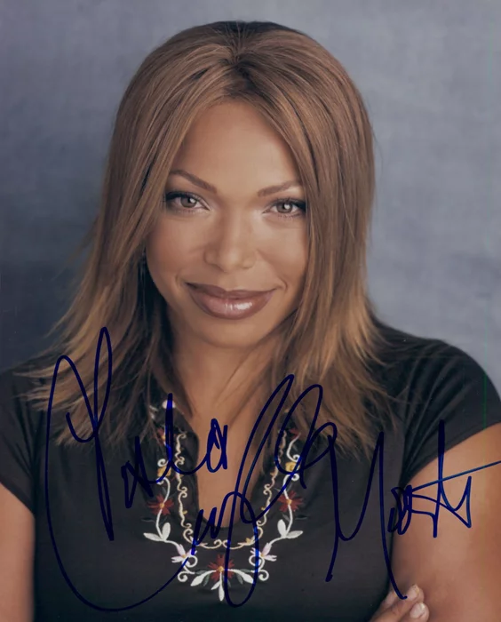 Tisha Campbell autograph