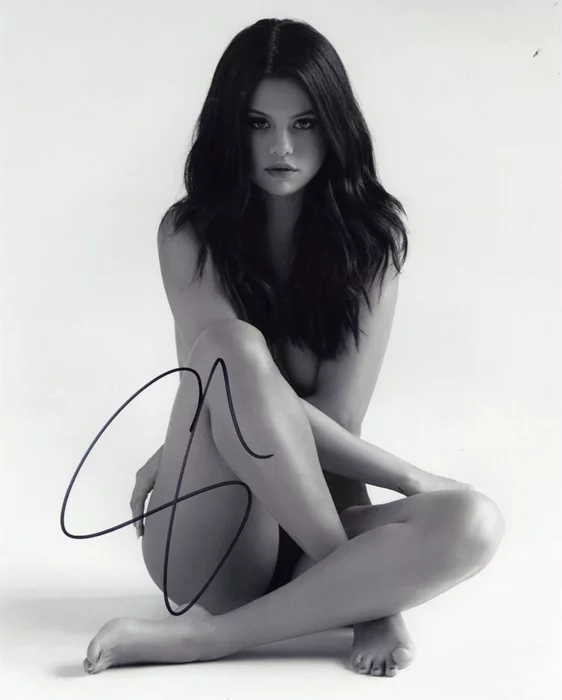 Selena Gomez autograph