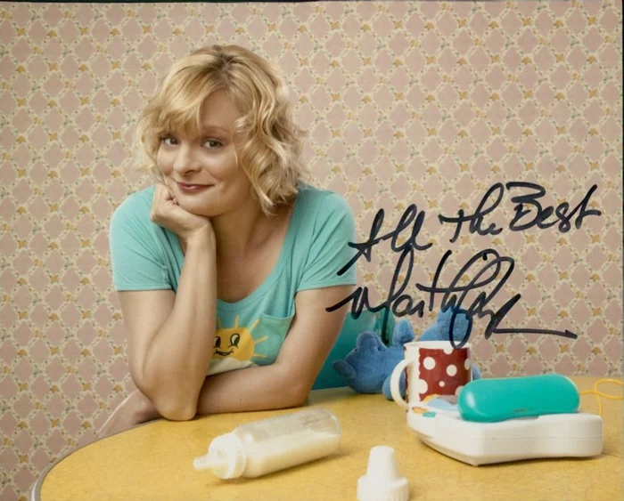 Martha Plimpton autograph
