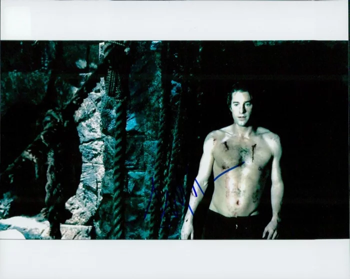 Scott Speedman autograph