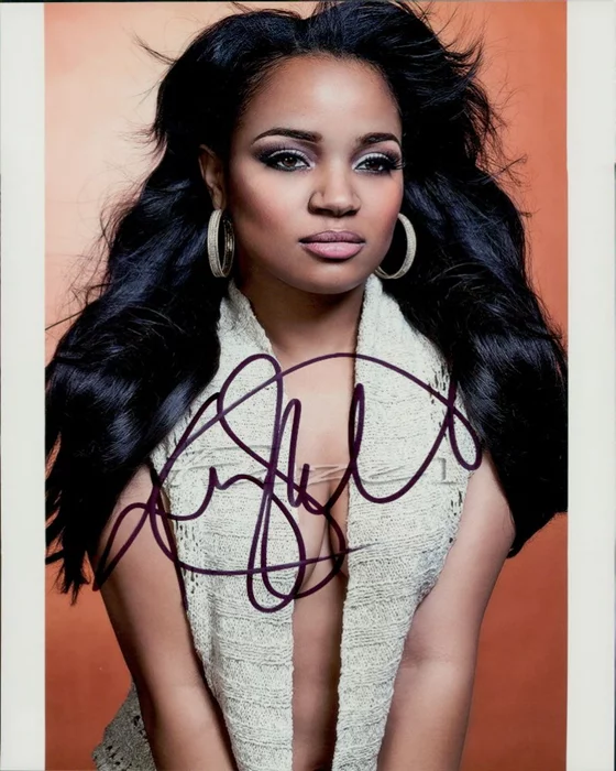 Kyla Pratt autograph