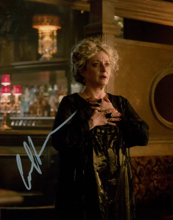 Carol Kane autograph