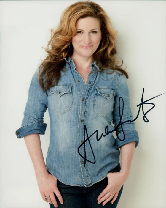 Ana Gasteyer autograph