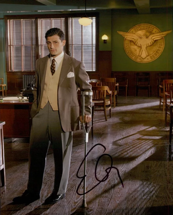 Enver Gjokaj autograph