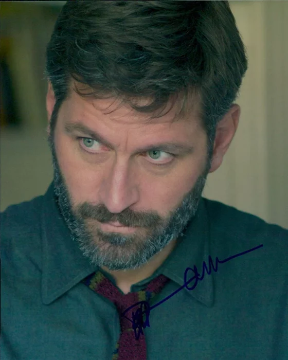 Peter Hermann autograph