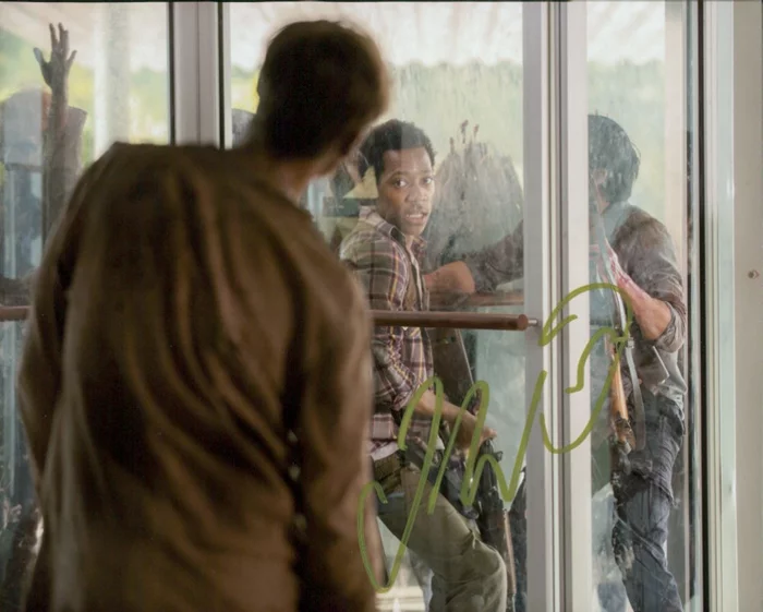 Tyler James Williams autograph