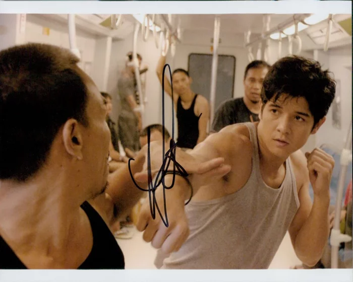 Jon Foo autograph
