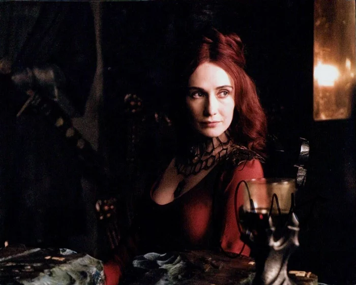Carice van Houten autograph