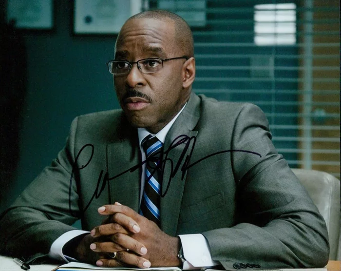 Courtney B. Vance autograph