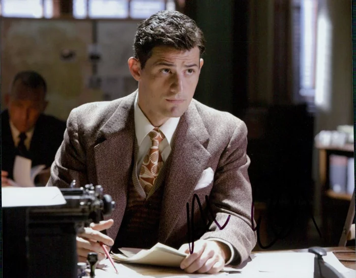 Enver Gjokaj autograph
