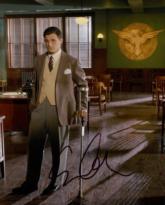 Enver Gjokaj autograph